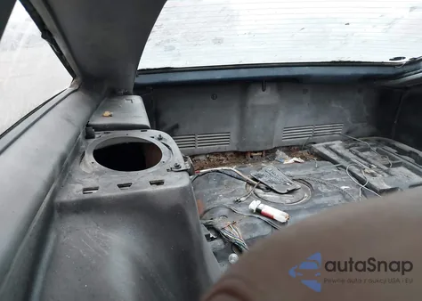 1984 Nissan 300Zx z USA, uszkodzony, nr VIN JN1HZ14SXEX032174